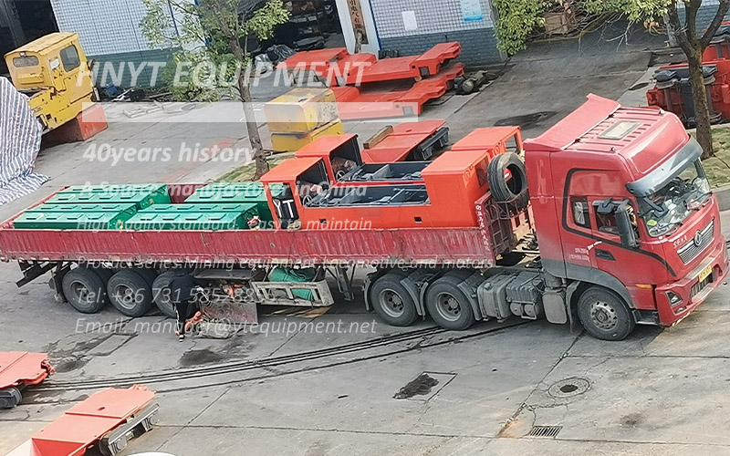 Shipment of double cab 8 ton battery locomotive 3.jpg